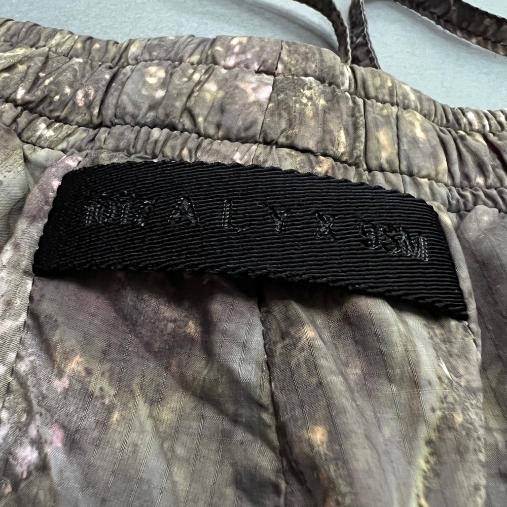 ALYX Quantum Pants - Picture 11 of 16